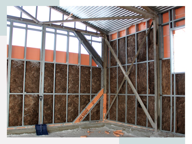 Утепленные ангары в Москве